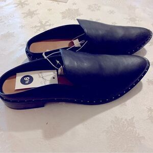 NWT Universal Thread Black Mules Slides Shoes Studded Sz 9.5 Gorgeous